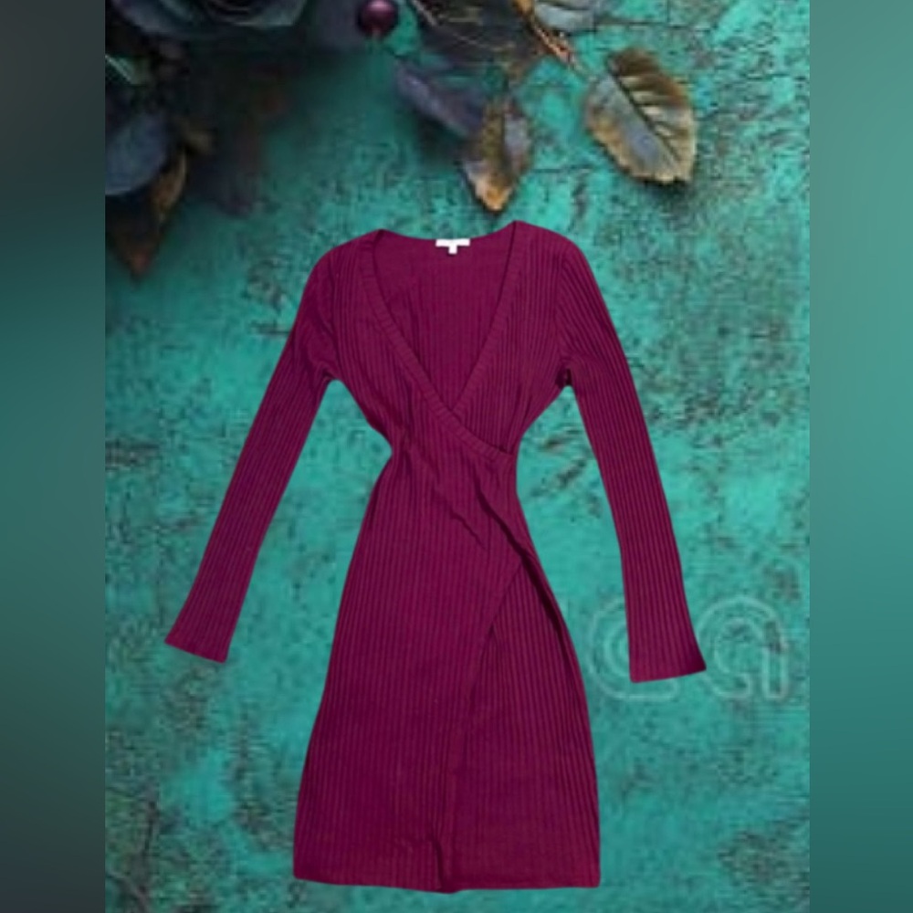 Charlotte Russe Long Sleeve Ribbed Dress in Plum